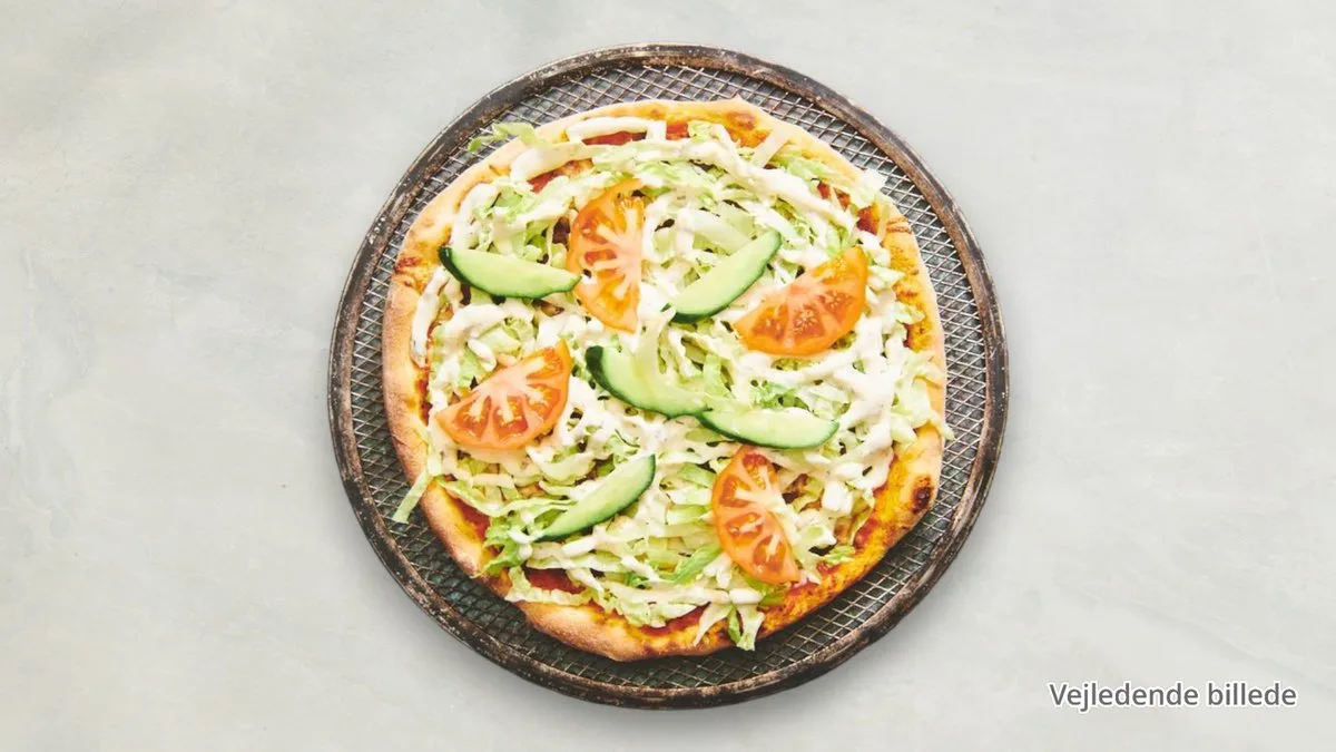 Pizza 53. Salatpizza