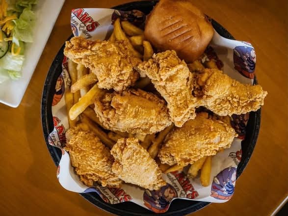 38. 10 Wings