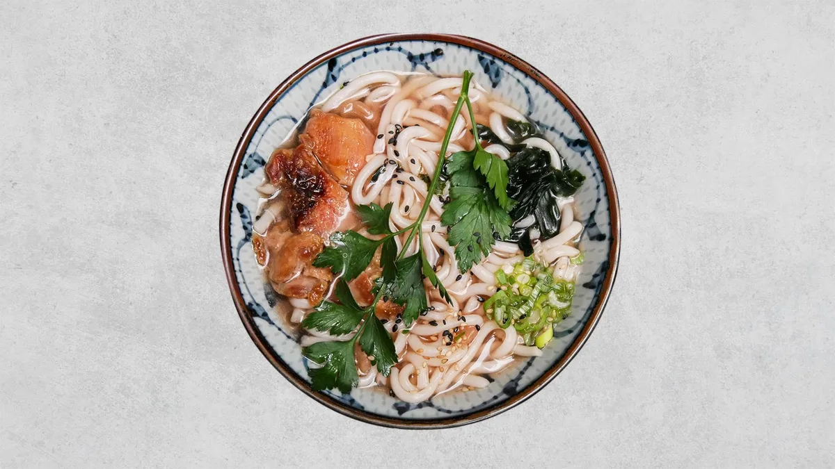 113 Udon Nudelsuppe Chicken