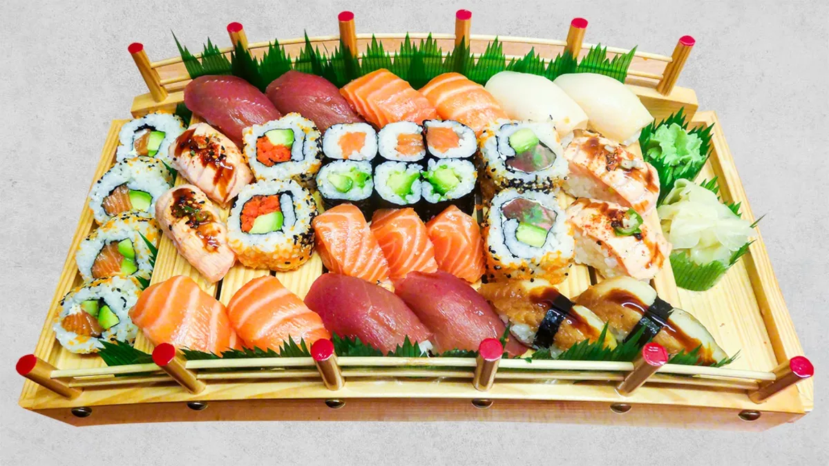 133 Sushi on Boat