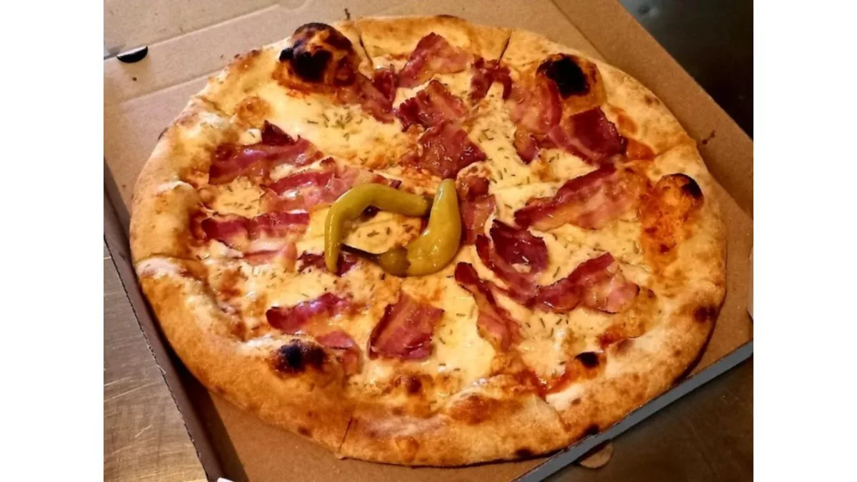 Pizza divlji zapad 24cm