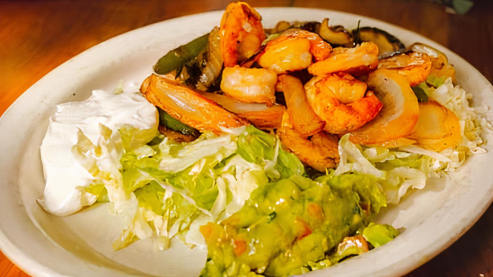 Fajita Shrimp Salad