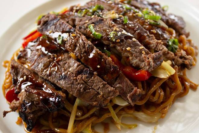 Yakisoba  Noodle  and  Steak