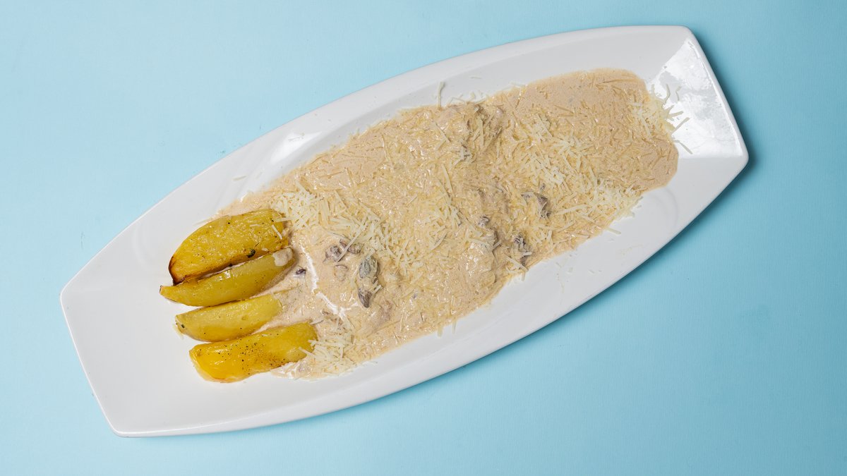Chicken Fillet with Walnuts