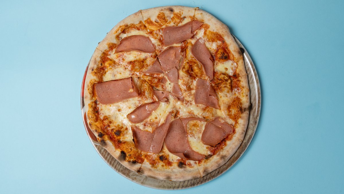 Pizza with Salami