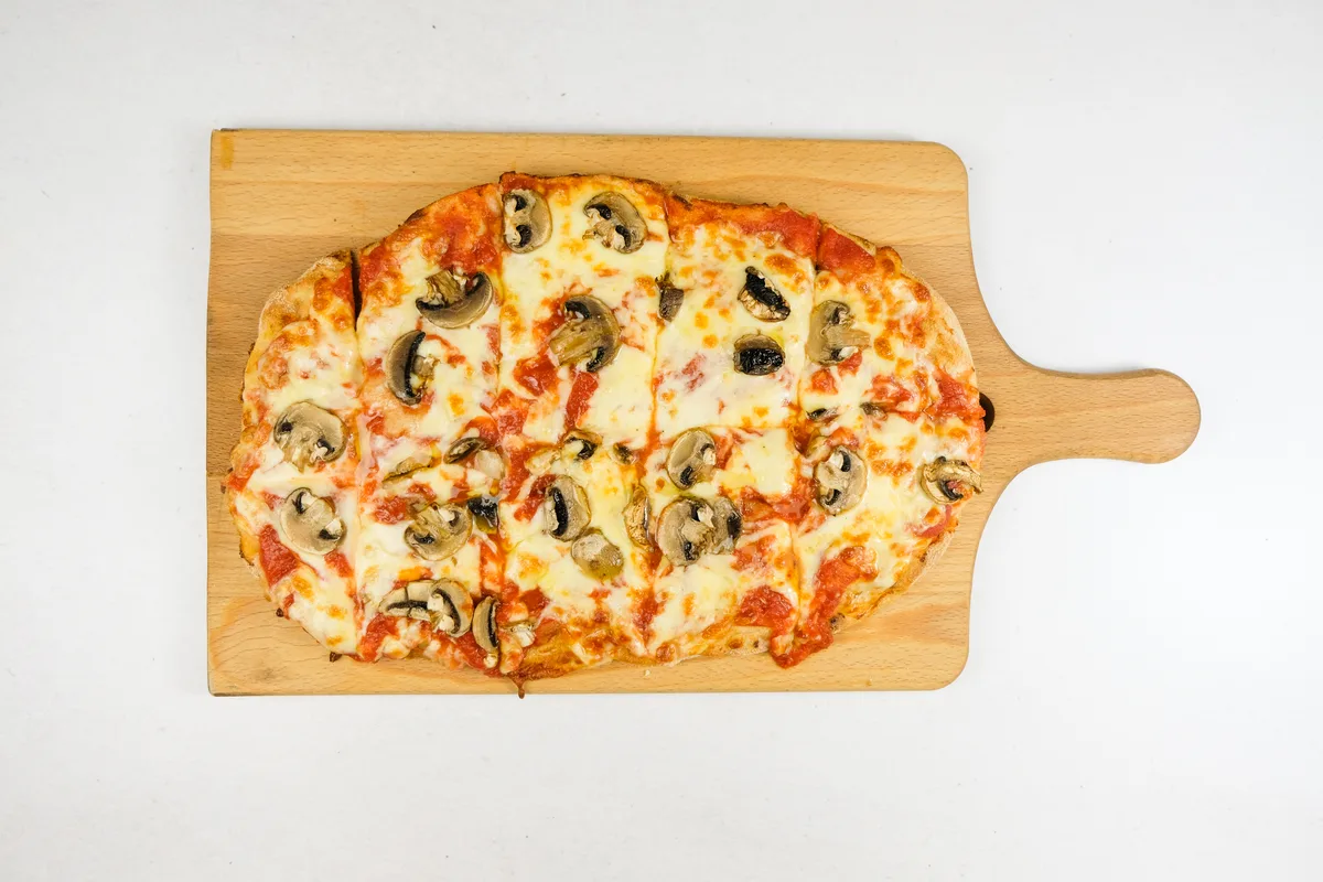 Pinsa funghi