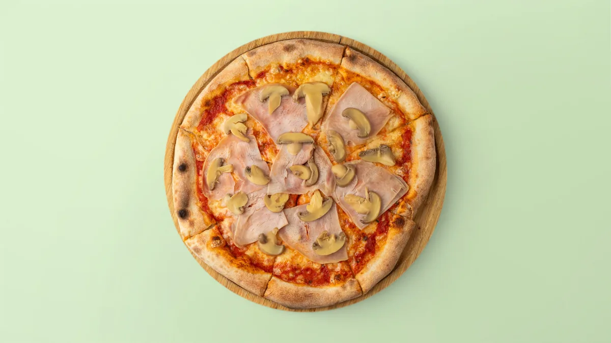 Pizza Proshutë Kërpudhë