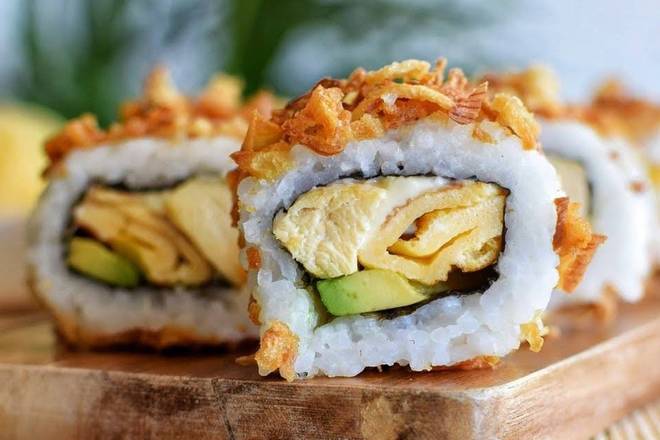 Rollo con Pollo y Té Frío