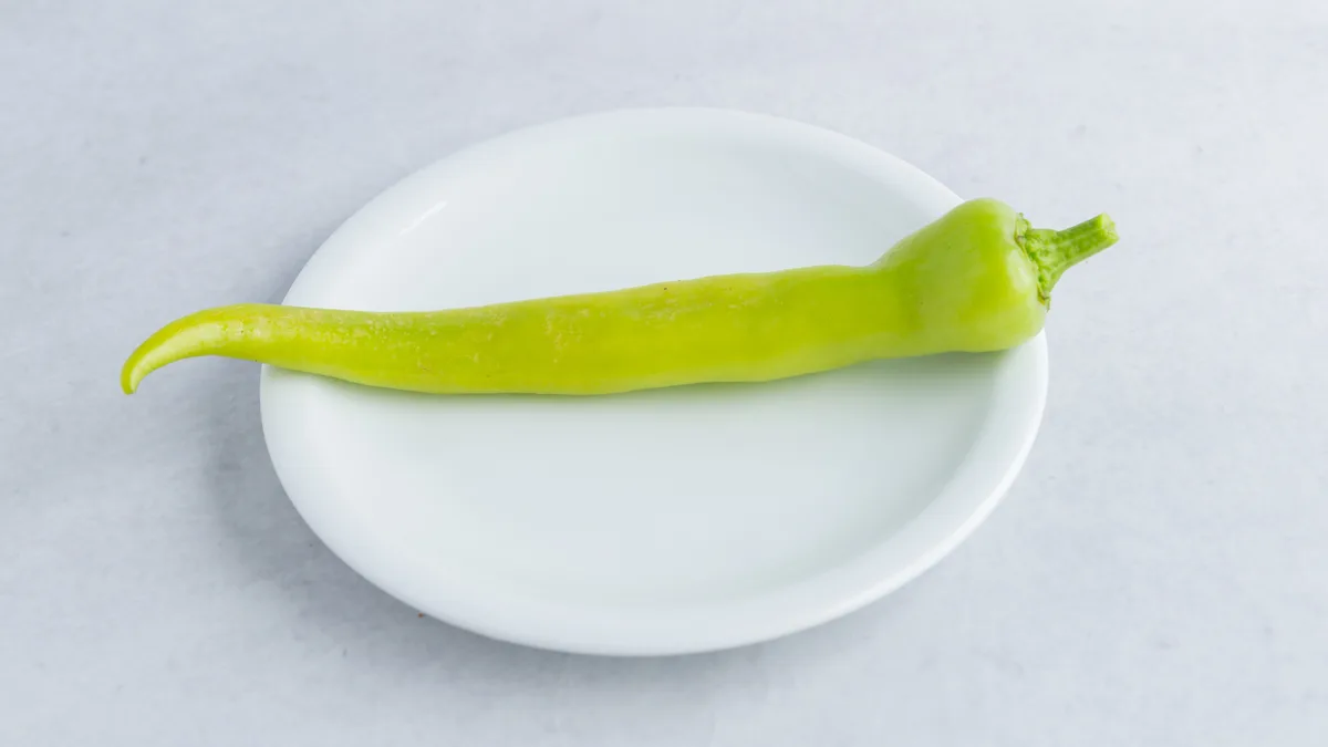 Ljuta paprika sveža 1 komad