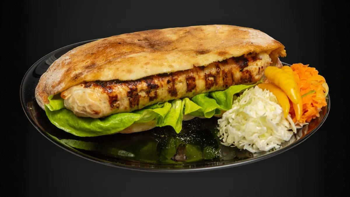 Punjena vešalica u lepinji  240g