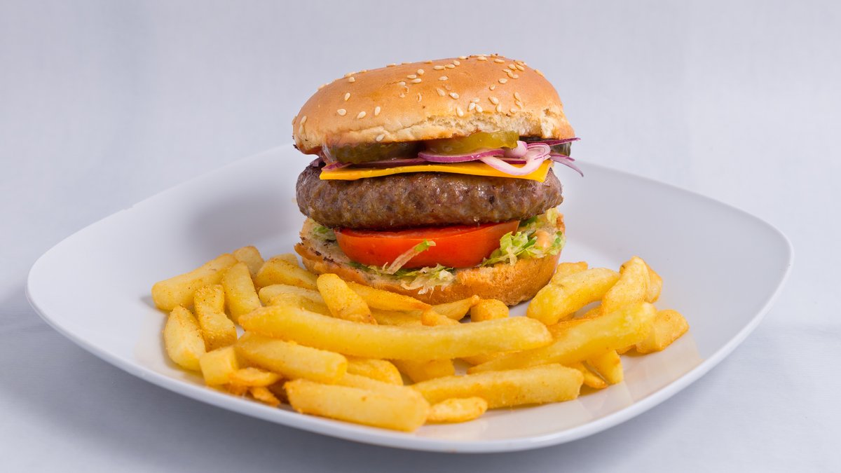 Burger +gratis pomfrit