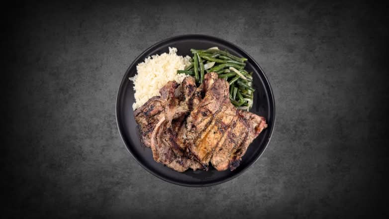 Chuletas de Cerdo / Pork Chops