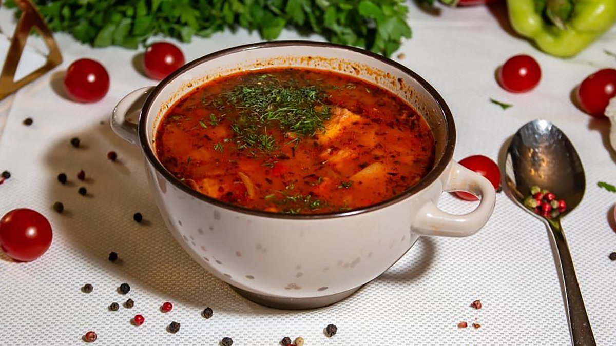 Ciorba de Fasole cu Afumătura 650 Gr.