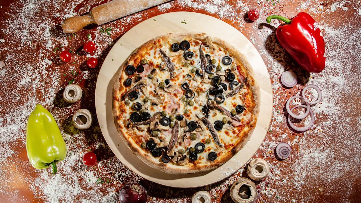 Pizza Capricciosa Ø 32cm