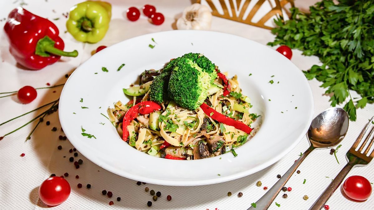 Tagliatelle con Tartufo e Verdure 500 Gr.
