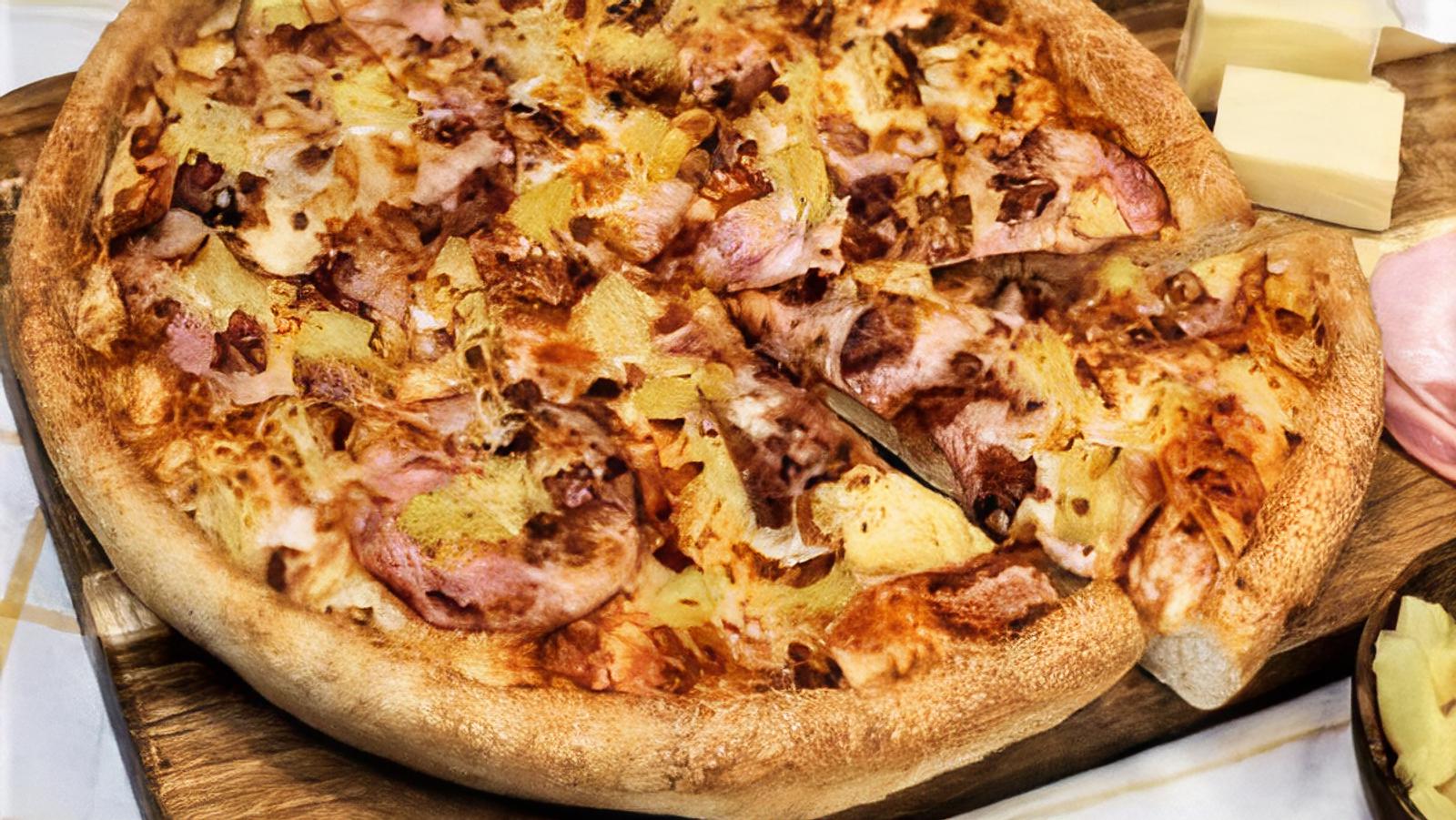 Large True Tropical Hawaiian Pizza (14")