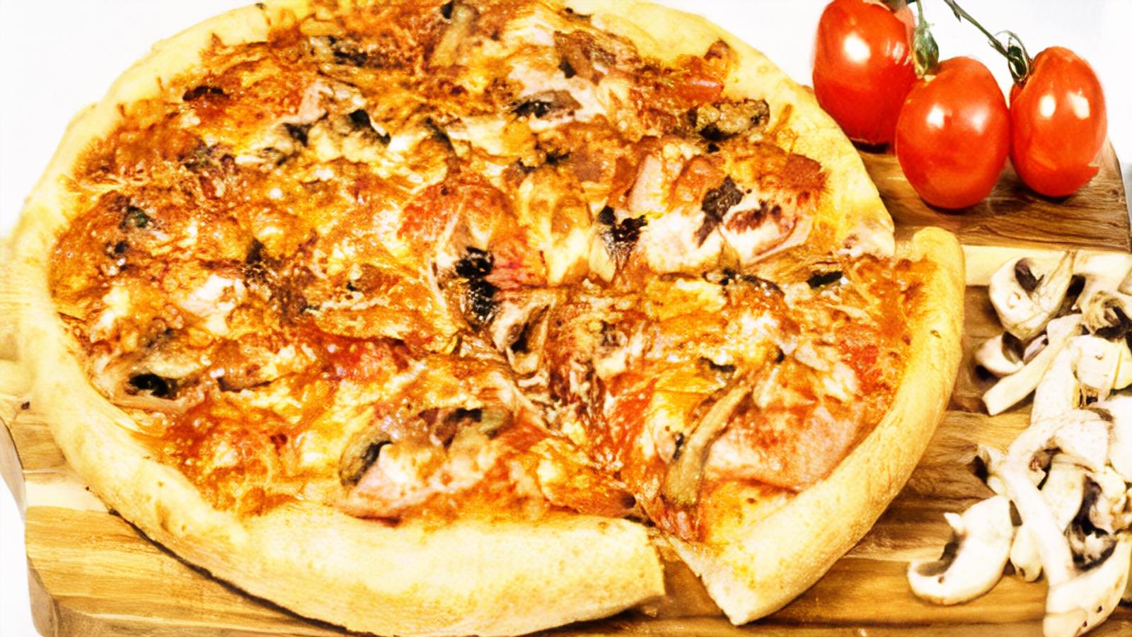 Small Real Canadian Pizza (10")