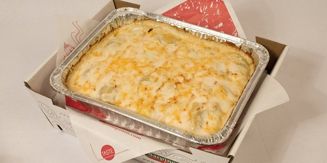 Baked Cheese Tortellini w/ Breadsticks