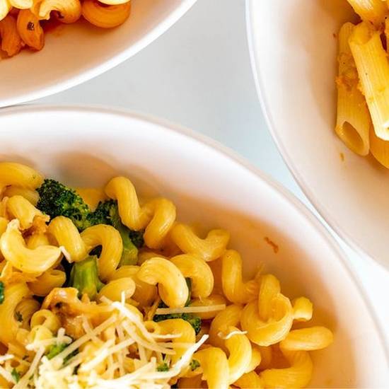 Chicken, Broccoli and Cheese Sauce