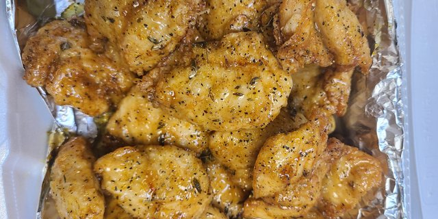 10 Boneless Wings