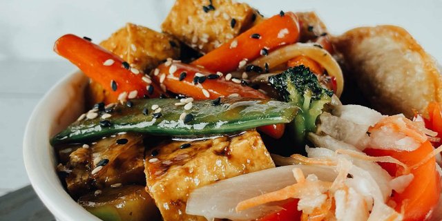 Tofu Teriyaki Rice Bowl