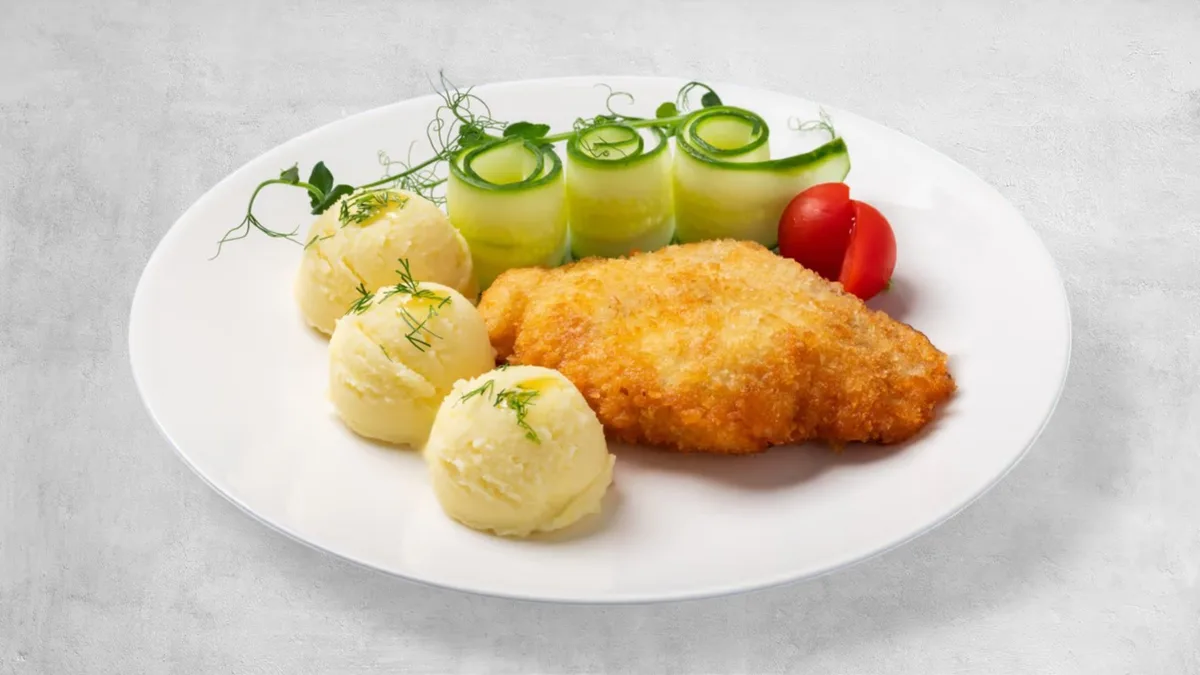 Kotlet domowy z dodatkiem do wyboru