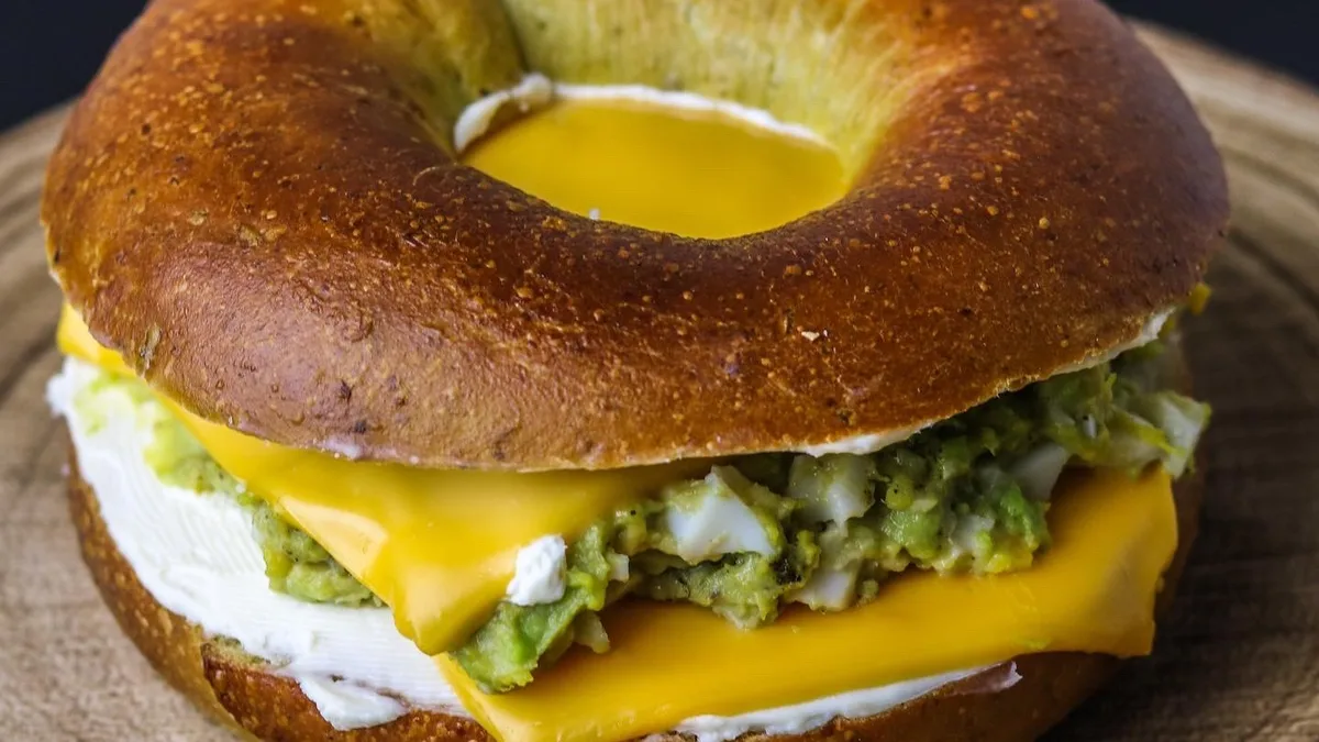 AVOCADO BAGEL