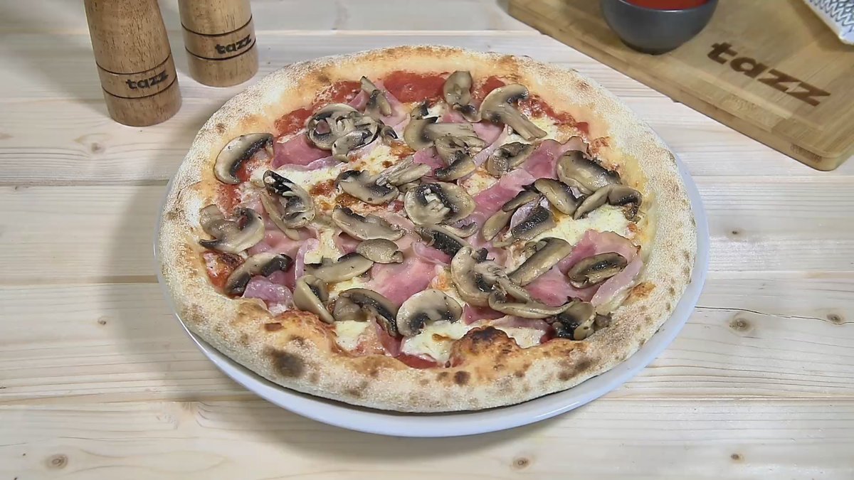 Pizza Prosciutto Funghi
