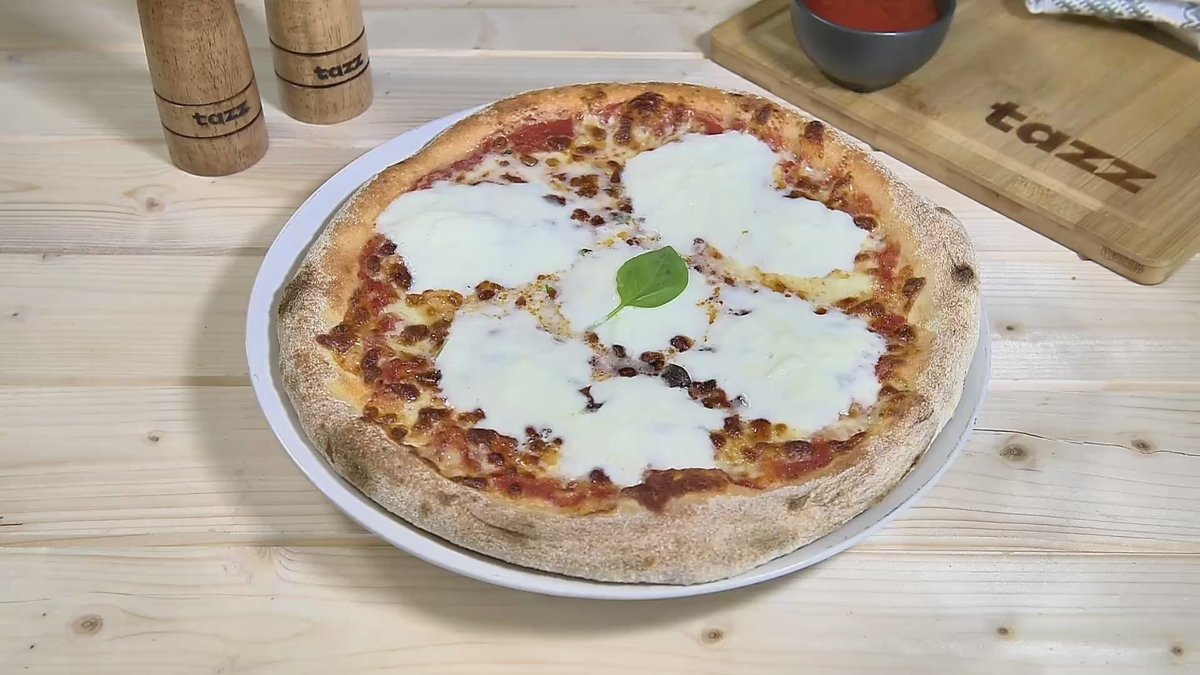 Pizza Regina Margherita