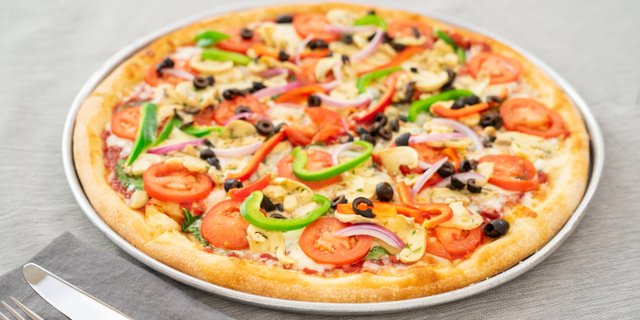 3 Whole Veggie Pizzas