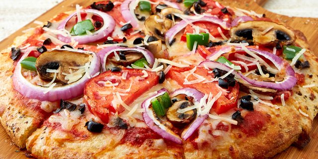 Fresh Veggie Pizza Lunch Box