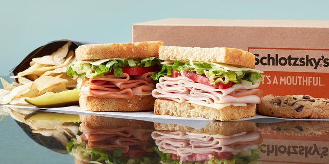 Smoked Turkey and Swiss Chilled Sandwich Lunch Box