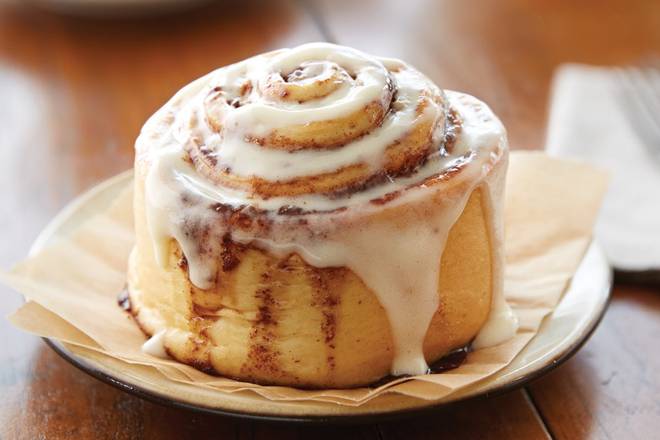 Cinnabon Classic Roll