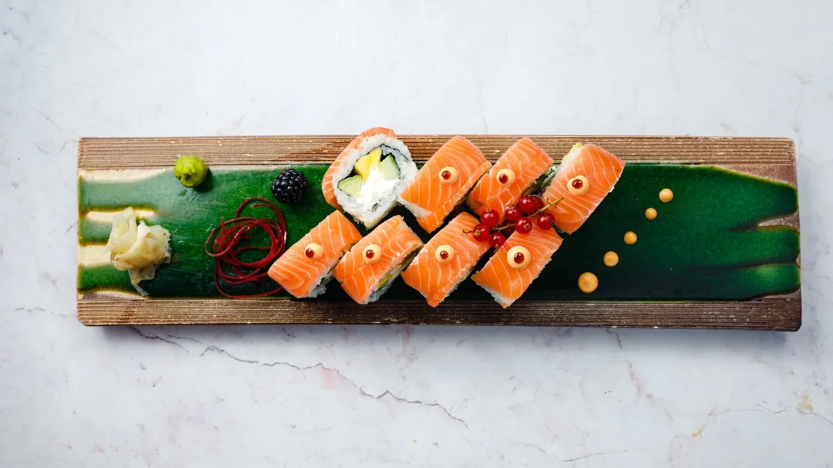 Mango Exclusive Roll