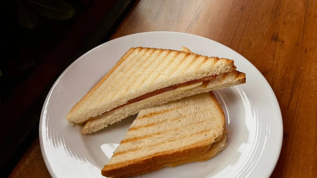 Ham and Cheese Sandwich