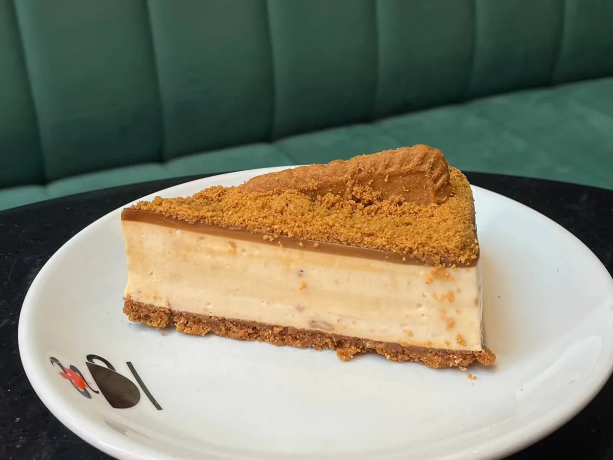 Lotus Cheesecake