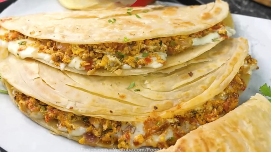 Egg Omelette Cheese Pratha