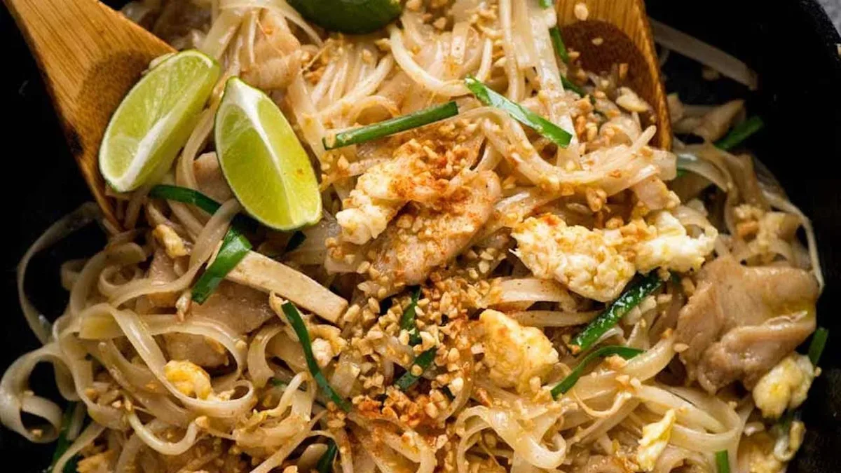 Padthai csirkehússal,zöldséggel (padthai ga)