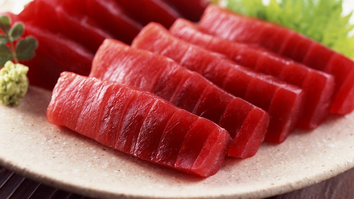 6 db Vöröstonhal sashimi