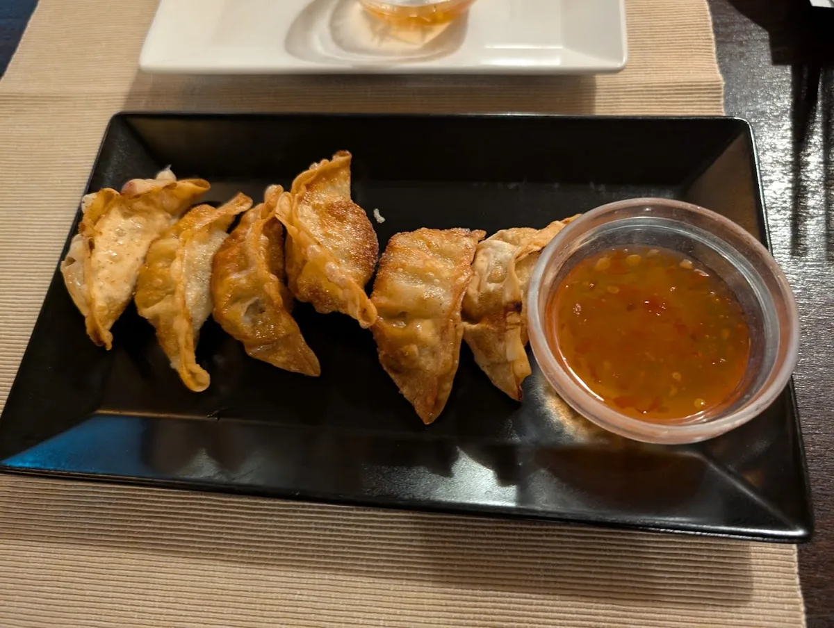 8. Sült Vegan-Tofu Gyoza (6 db)