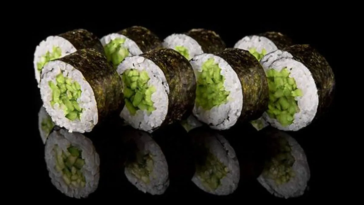 H14. Uborka maki
