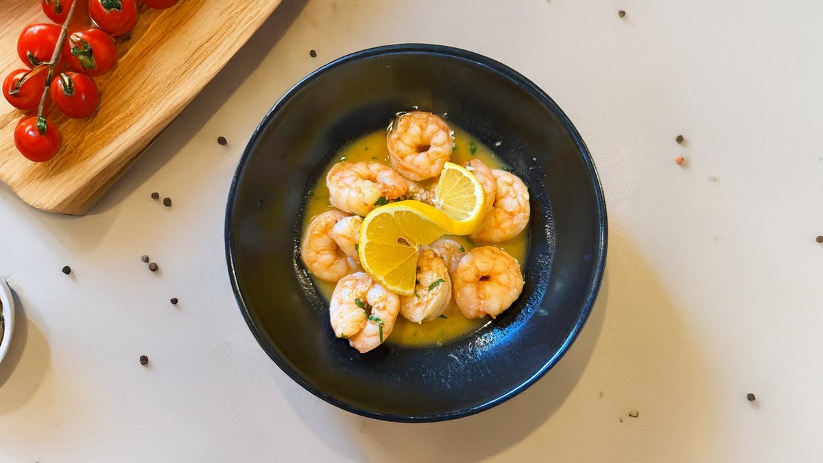 Baby shrimps cu sos de lămâie