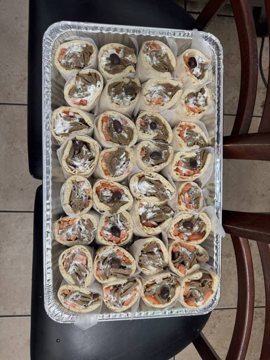 16 Gyros