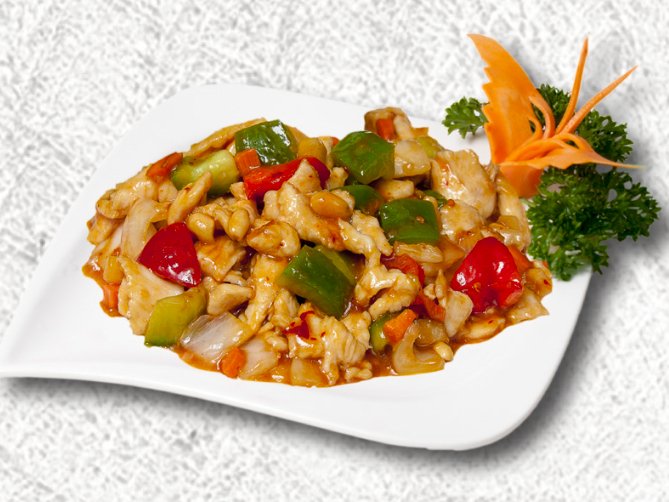 18. Kuřecí Kung-Pao
