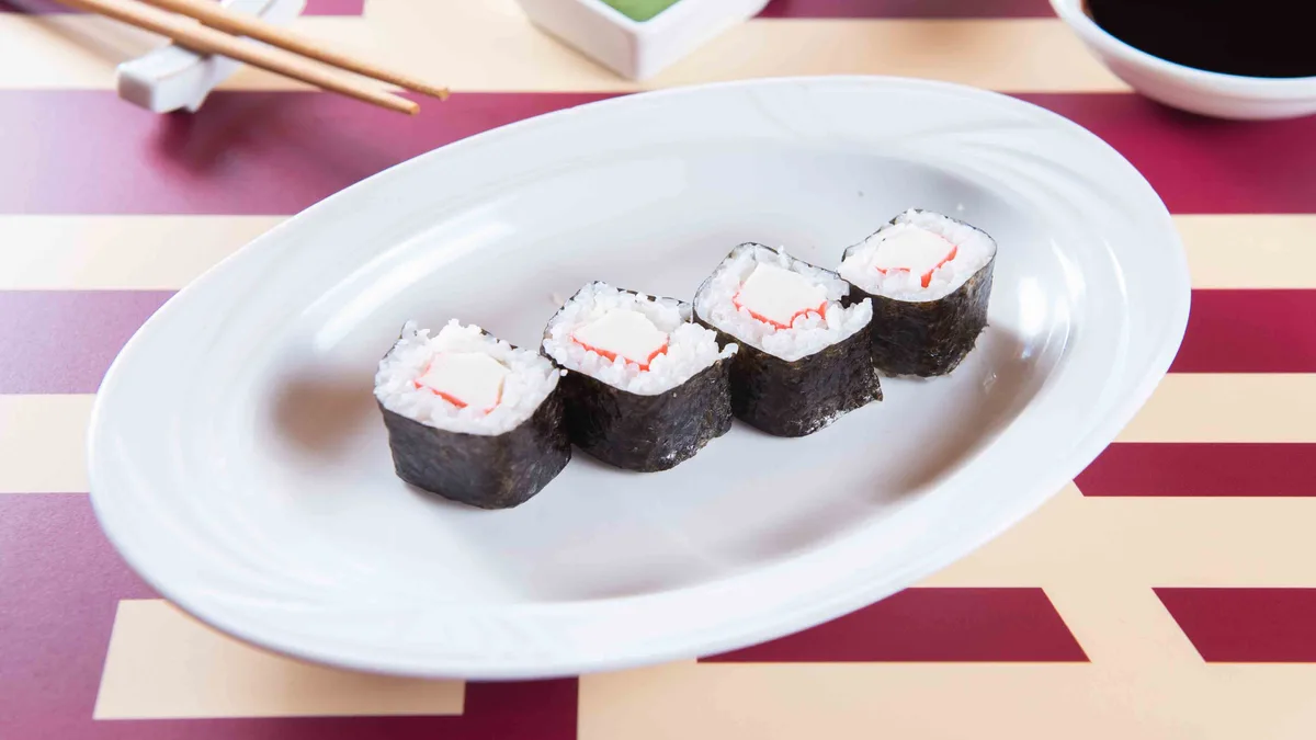 25. Crab Mini Maki