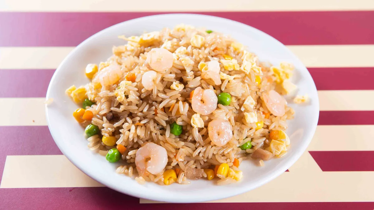 38. Shrimps Fried Rice with Egg and Vegetables Half Portion