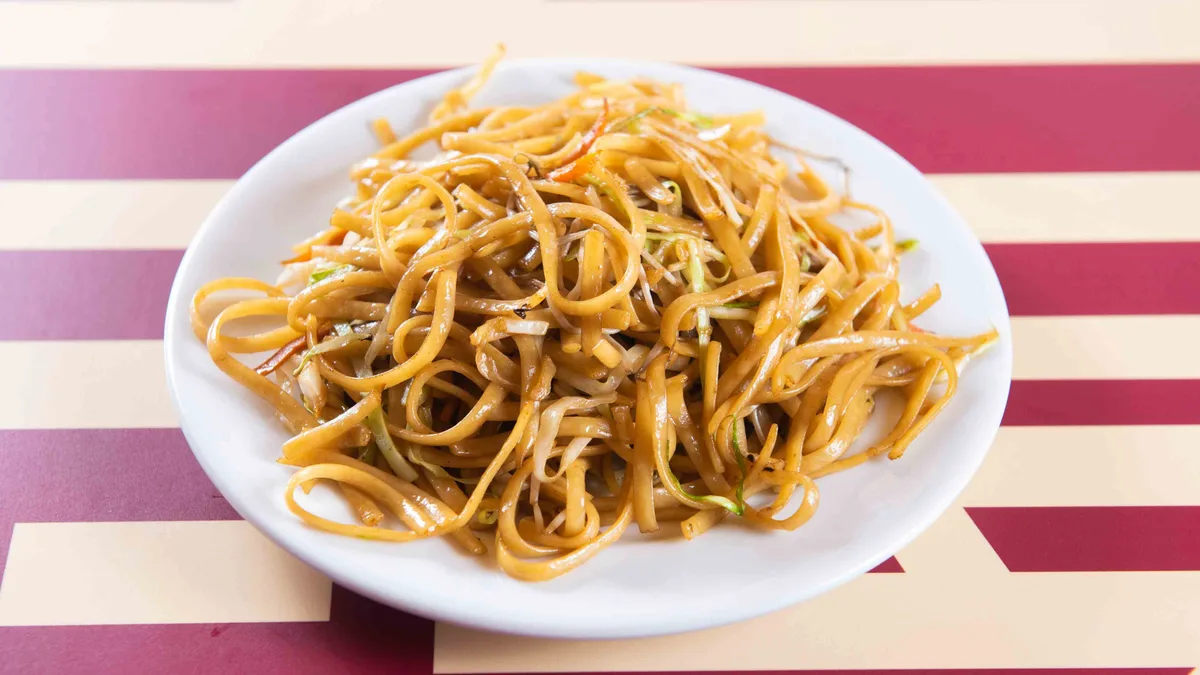 50. Plain Chow Main with Vegetables Whole Portion