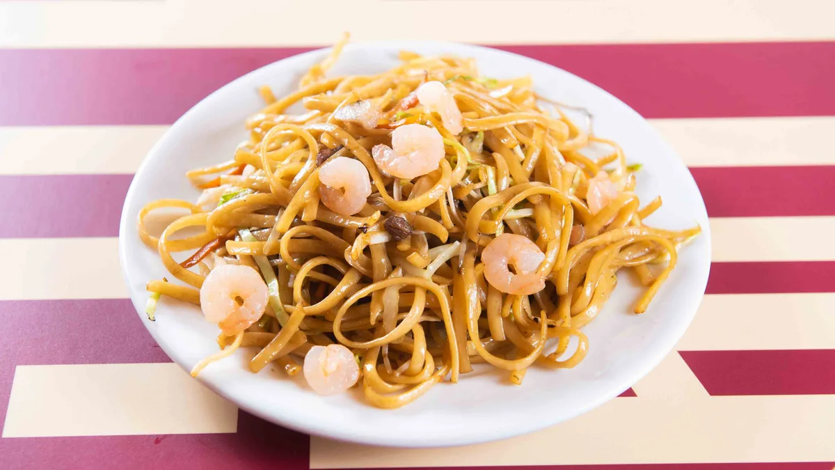 54. Shrimp Chow Main with Vegetables Half Portion