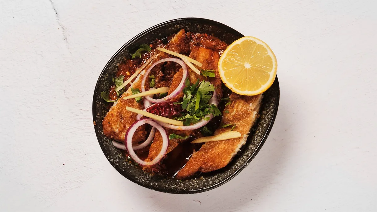 Salmon Dopiaz (mellanstark)