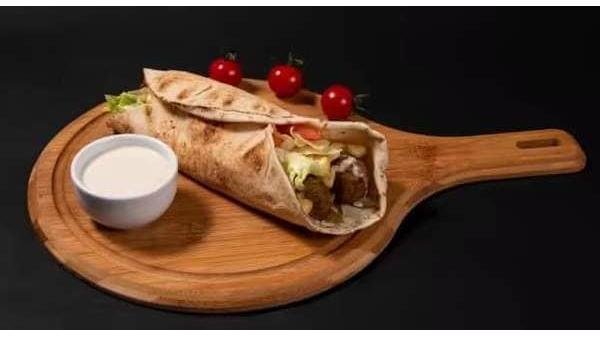 Falafel Wrap Mare